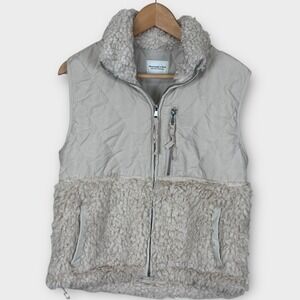 Abercrombie & Fitch Soft A&F‎ Collection Quilted Sherpa Vest Women's Size S